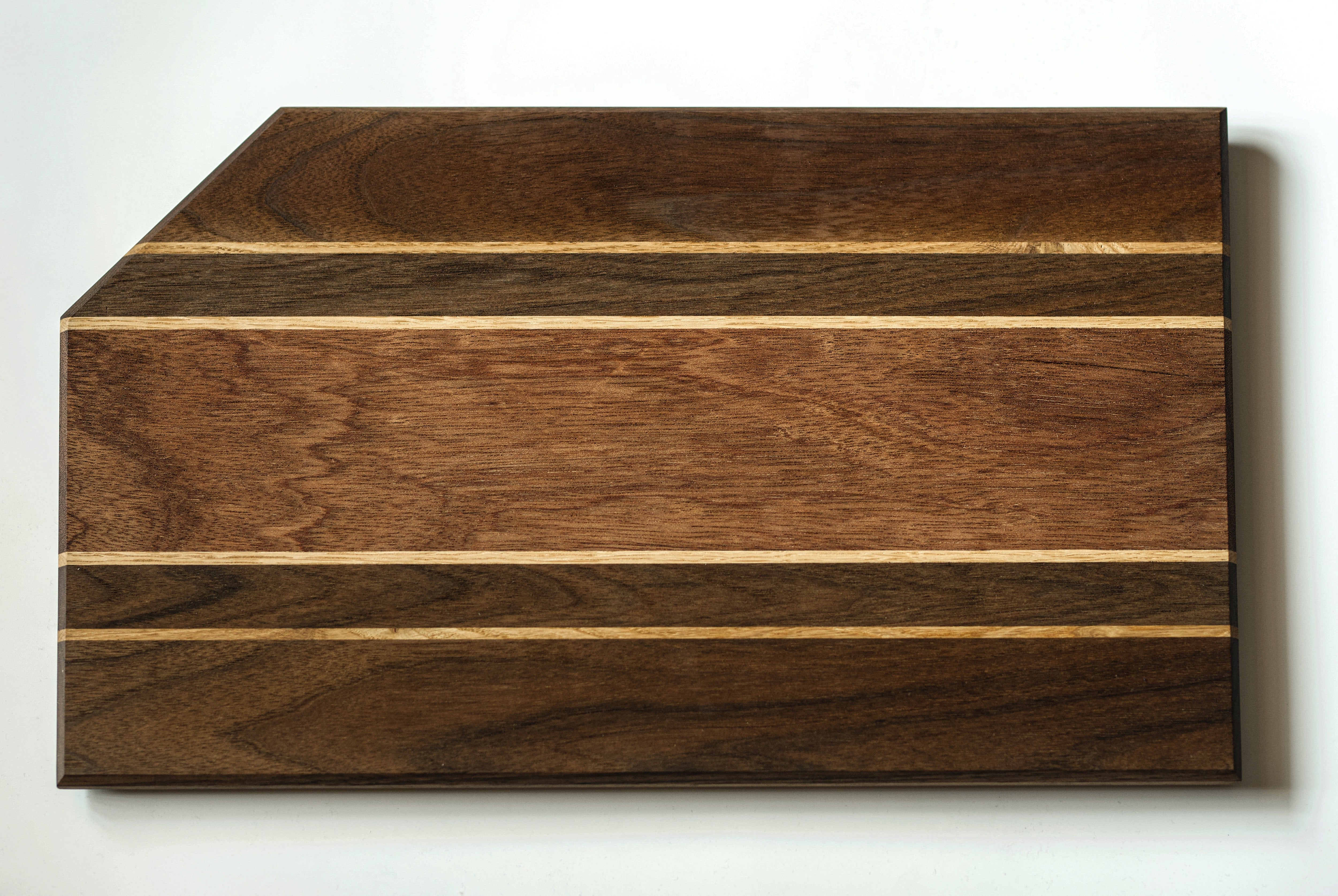 Brett aus Nussbaum/Eiche und Bubinga 59x29